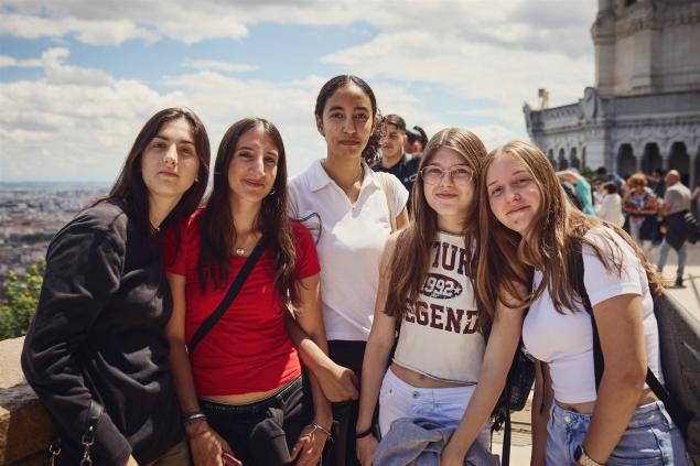 Étudiantes durant une activité culturelle à KLF Lyon