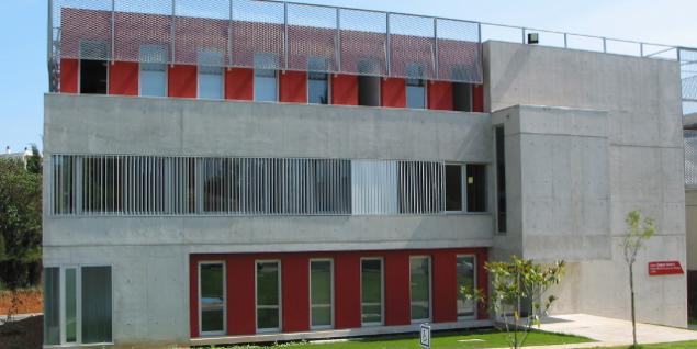 batiment-iefe.jpg batiment-iefe.jpg